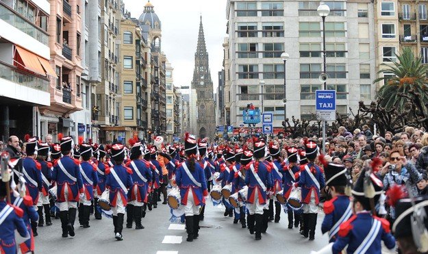 Tamborrada infantil.Donosti 22.1.12Foto JOSE MARI LOPEZ