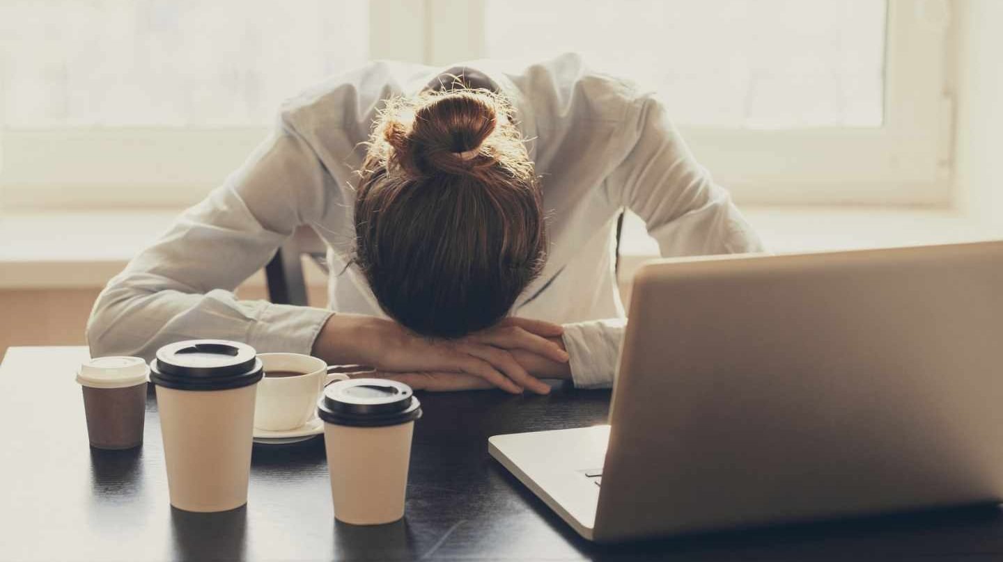 Depreción postavacacional. Vuelta a la rutina después de vacaciones. Portada blog eica agencia inmobiliaria donosti
