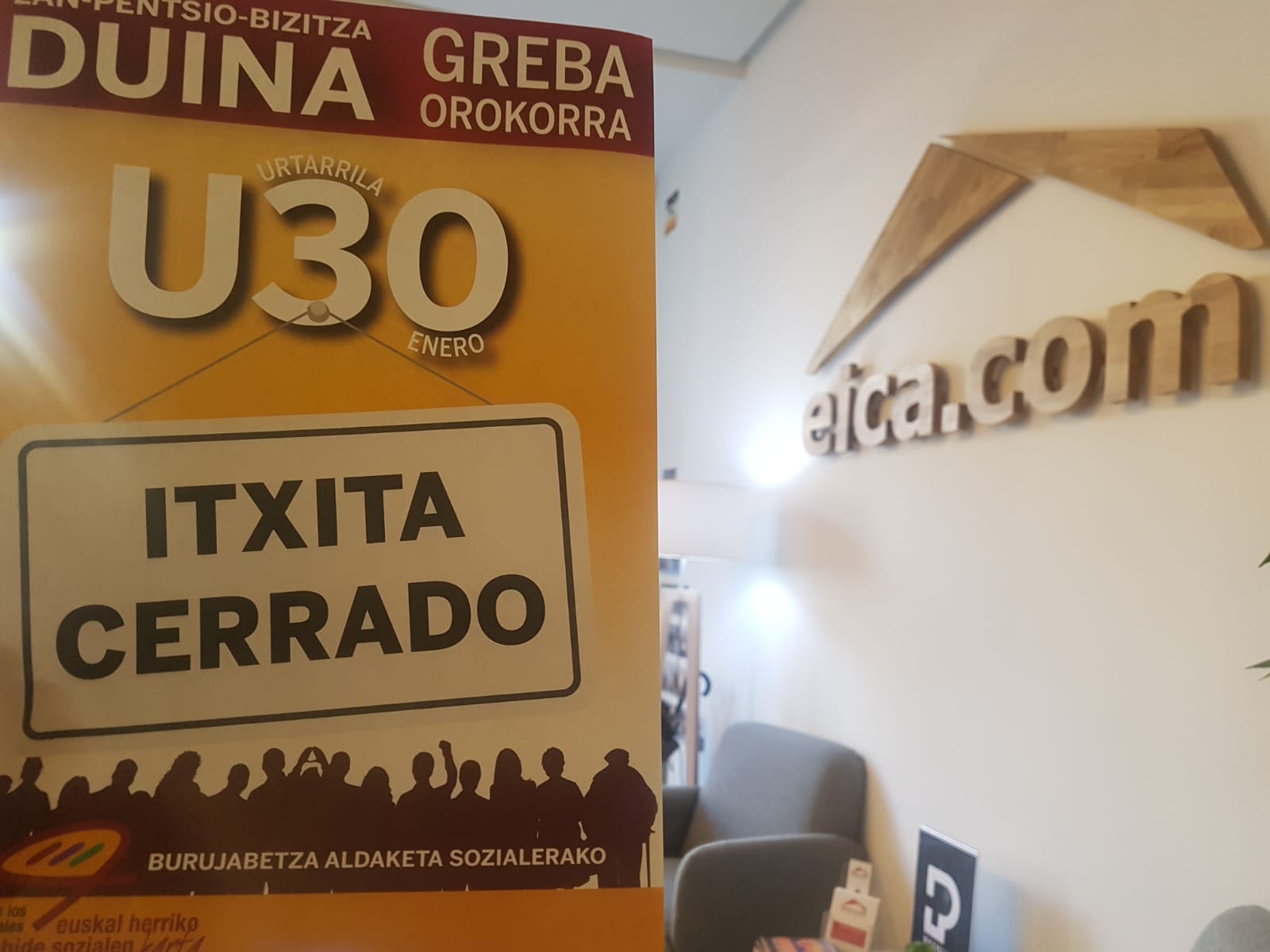 Huelga general, 30 de enero 2020. Oficina Boulevard 23 cerrada. eica agencia inmobiliaria Donosti