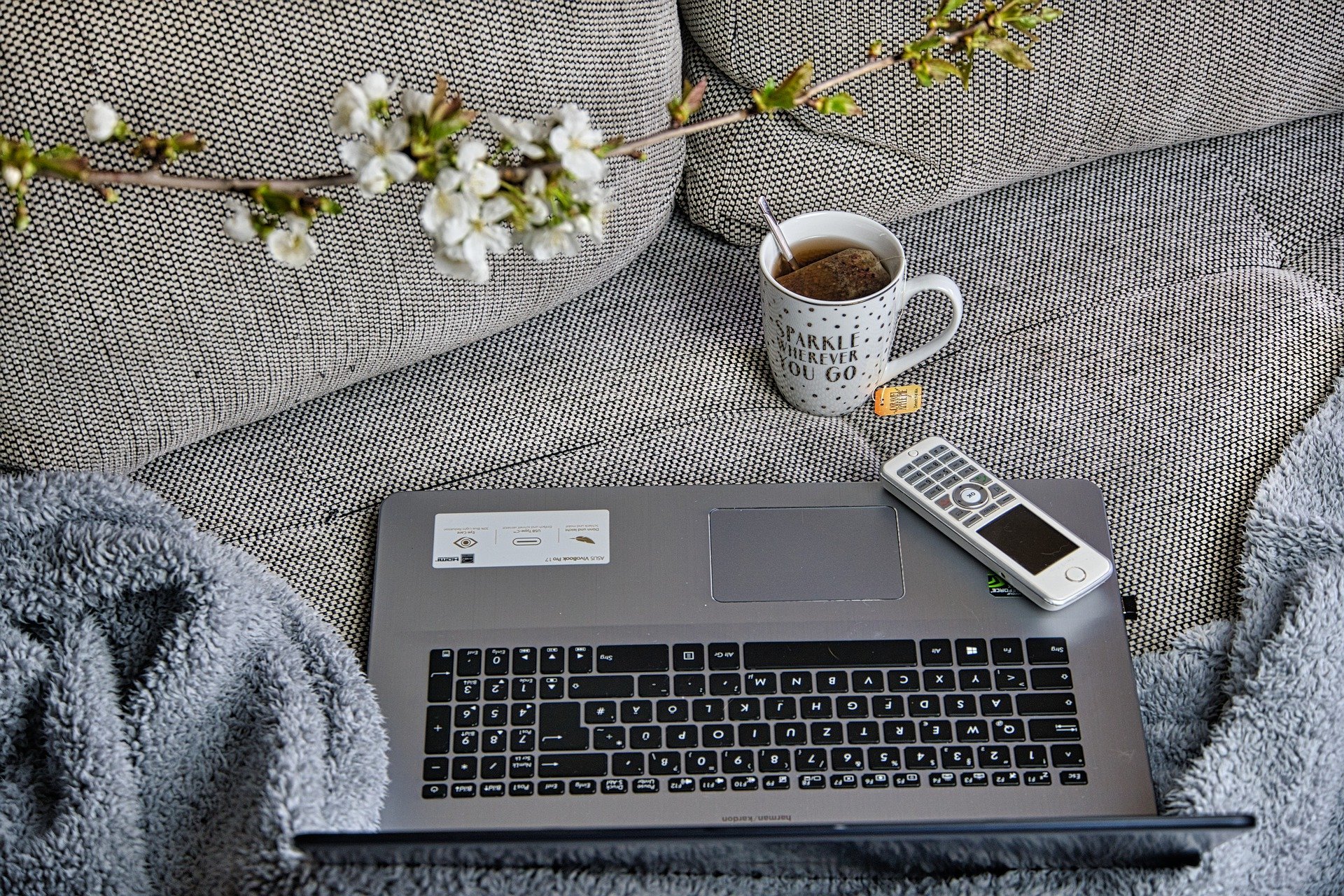 Busca tu espacio. 5 consejos para trabajar desde casa y no morir en el intento. Blog eica agencia inmobiliaria Donosti, teletrabajo
