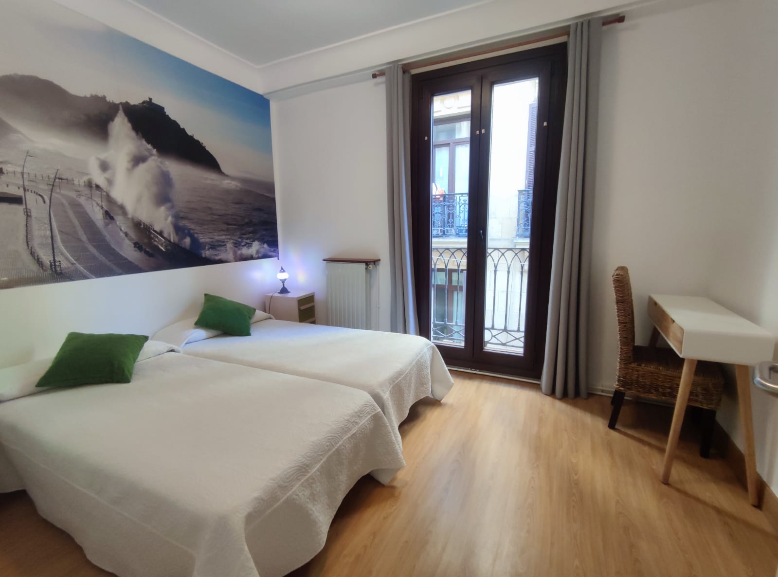 Se vende vivienda y pensión unidas en la Parte Vieja donostiarra. Exteriores. eica agencia inmobiliaria Donosti (24)
